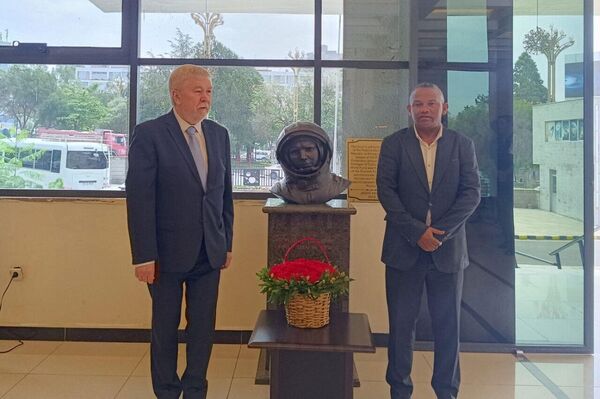 የሩሲያው ጠፈርተኛ ዩሪ ጋጋሪን መታሰቢያ በአዲስ አበባ ተካሄደ - Sputnik አፍሪካ