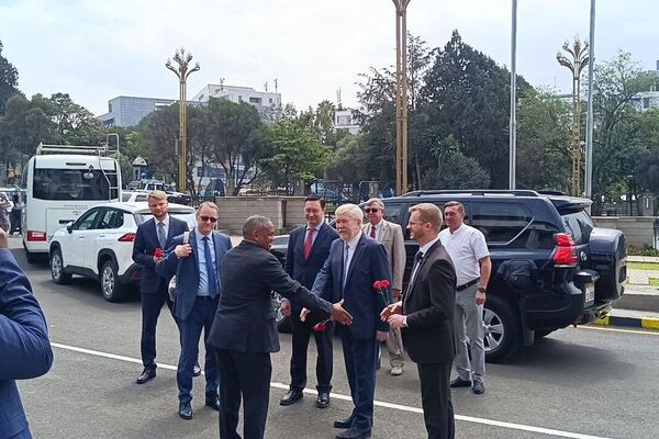 የሩሲያው ጠፈርተኛ ዩሪ ጋጋሪን መታሰቢያ በአዲስ አበባ ተካሄደ - Sputnik አፍሪካ