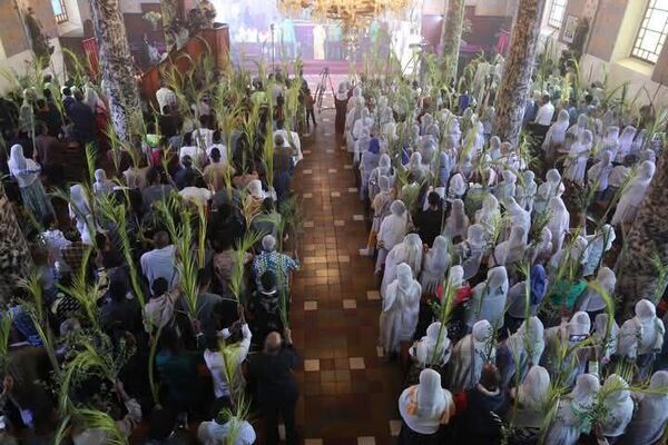 የሆሳዕና በዓል በክርስትና እምነት ተከታዮች ዘንድ በመከበር ይገኛል - Sputnik አፍሪካ