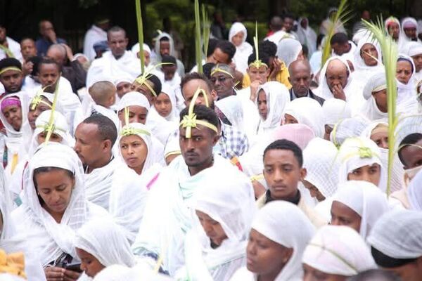 የሆሳዕና በዓል በክርስትና እምነት ተከታዮች ዘንድ በመከበር ይገኛል - Sputnik አፍሪካ