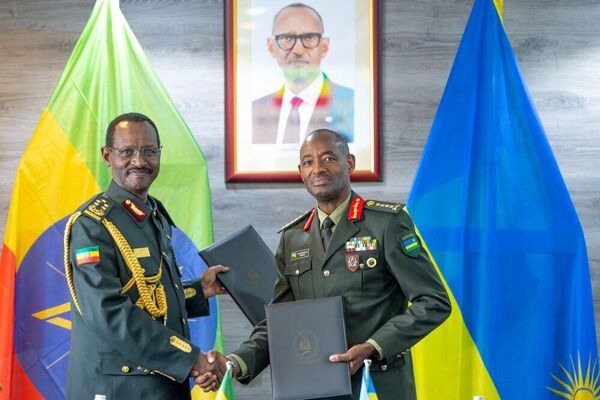 የኢትዮጵያ ጠቅላይ ኤታማዦር ሹም ወታደራዊ ትብብርን ለማጠናከር ያለመ ጉብኝት በሩዋንዳ እያደረጉ ነው የኢትዮጵያ ጠቅላይ ኤታማዦር ሹም ወታደራዊ ትብብርን ለማጠናከር ያለመ ጉብኝት በሩዋንዳ እያደረጉ ነው - Sputnik አፍሪካ