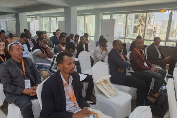 በሩሲያ እና አፍሪካ መገናኛ ብዙሃን ግኑኝነት ዙሪያ ትኩረቱን ያደረገ ዓለም አቀፍ መድረክ በአዲስ አበባ ተከፈተ በሩሲያ እና አፍሪካ መገናኛ ብዙሃን ግኑኝነት ዙሪያ ትኩረቱን ያደረገ ዓለም አቀፍ መድረክ በአዲስ አበባ ተከፈተ - Sputnik አፍሪካ