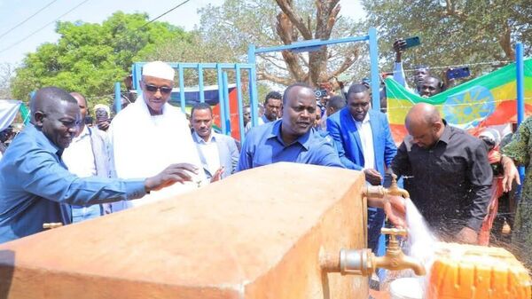 በቤንሻንጉል ጉሙዝ ክልል ከ15 ሺ በላይ ሰዎች ተጠቃሚ የሚያደርግ የንጹህ መጠጥ ውሃ ፕሮጀክት ተመረቀ - Sputnik አፍሪካ