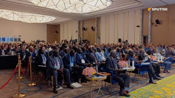 የትምህርት ስረአታችን ከቅኝ-ግዛት ተፅእኖ ነፃ ማውጣት አለብን ሲሉ የትምህርት ሚኒስትር ዲኤታው ኮራ ጡሽኔ ተናገሩ - Sputnik አፍሪካ