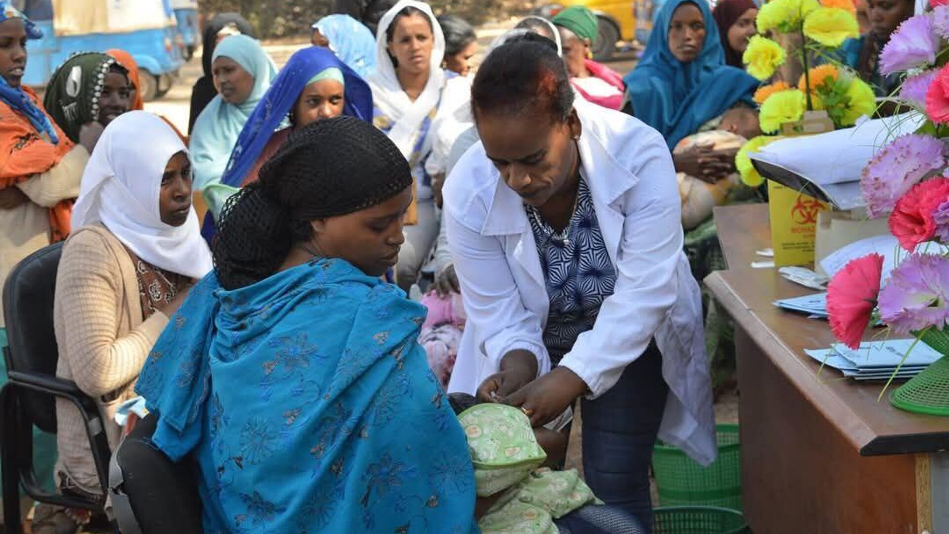 በኢትዮጵያ ከ17 ነጥብ 5 ሚሊየን በላይ ህፃናት የኩፍኝ በሽታ መከላከያ ክትባት ሊሰጣቸው ነው በኢትዮጵያ ከ17 ነጥብ 5 ሚሊየን በላይ ህፃናት የኩፍኝ በሽታ መከላከያ ክትባት ሊሰጣቸው ነው - Sputnik አፍሪካ, 1920, 05.05.2025