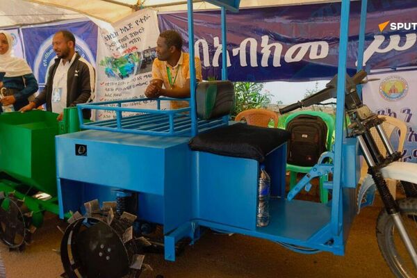 ኢትዮጵያ በሀገር ውስጥ የተሠሩ የክህሎት ውጤቶችን ወደፊት ወደ ውጭ መላክ እንደምትፈልግ ባለሥልጣኑ ተናገሩ ኢትዮጵያ በሀገር ውስጥ የተሠሩ የክህሎት ውጤቶችን ወደፊት ወደ ውጭ መላክ እንደምትፈልግ ባለሥልጣኑ ተናገሩ - Sputnik አፍሪካ