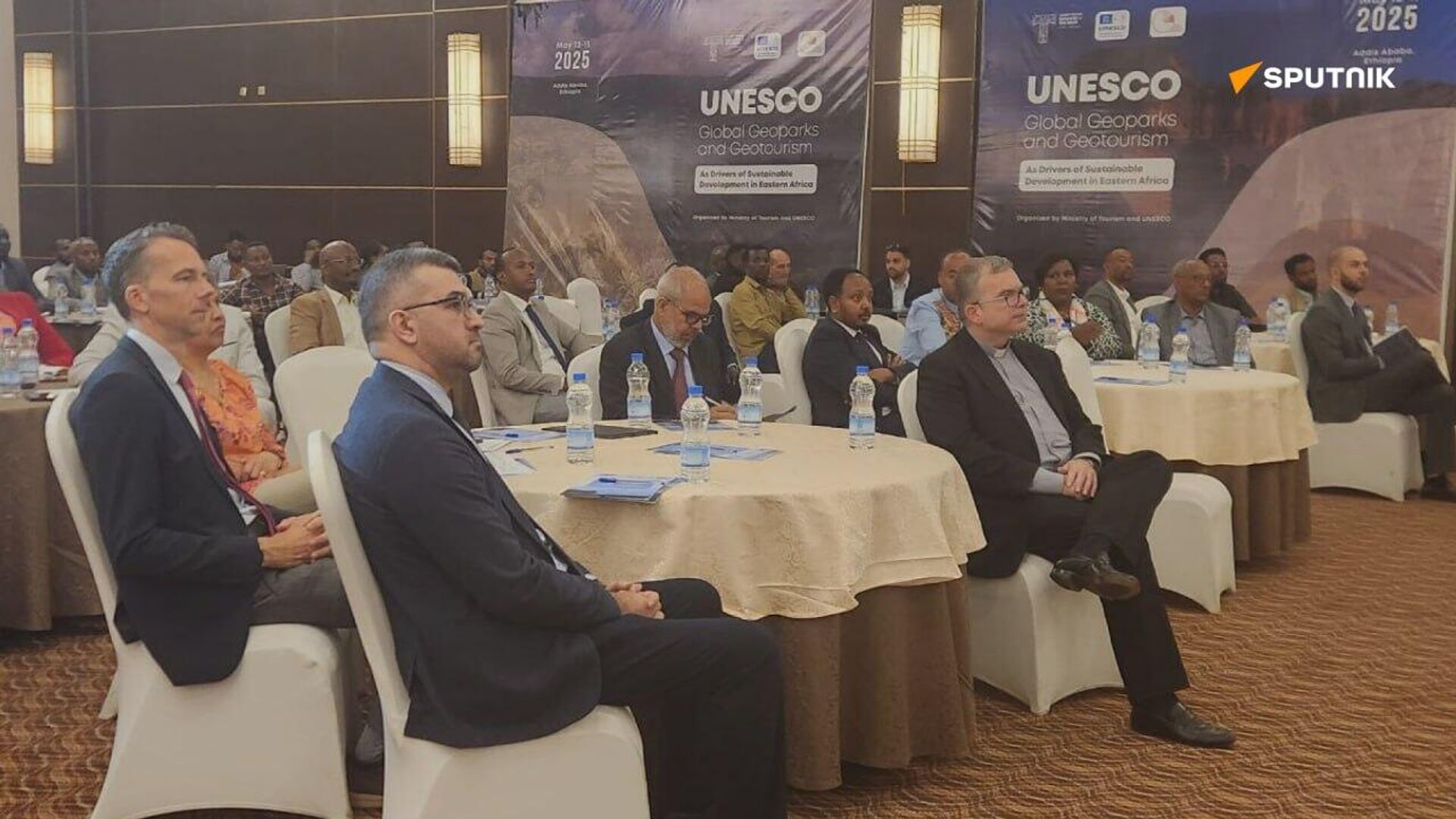 አፍሪካ ውስጥ ሁለት ጂኦ ፓርኮች ብቻ መመዝገባቸው አሳዛኝ ነው ሲሉ የኢትዮጵያ የቱሪዝም ሚኒስትር ተናገሩ አፍሪካ ውስጥ ሁለት ጂኦ ፓርኮች ብቻ መመዝገባቸው አሳዛኝ ነው ሲሉ የኢትዮጵያ የቱሪዝም ሚኒስትር ተናገሩ - Sputnik አፍሪካ, 1920, 12.05.2025