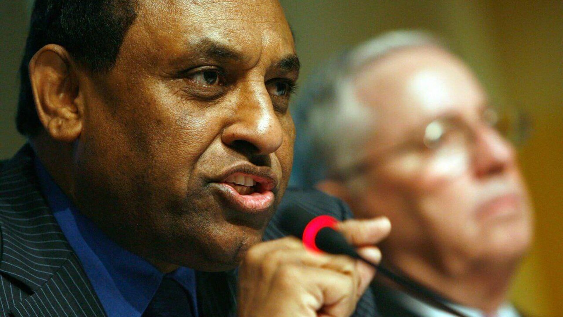 በግጭት እና በፖለቲካዊ አለመረጋጋት የምትናወጠው ሱዳን አዲስ ጠቅላይ ሚኒስትር ሾመች በግጭት እና በፖለቲካዊ አለመረጋጋት የምትናወጠው ሱዳን አዲስ ጠቅላይ ሚኒስትር ሾመች - Sputnik አፍሪካ, 1920, 19.05.2025