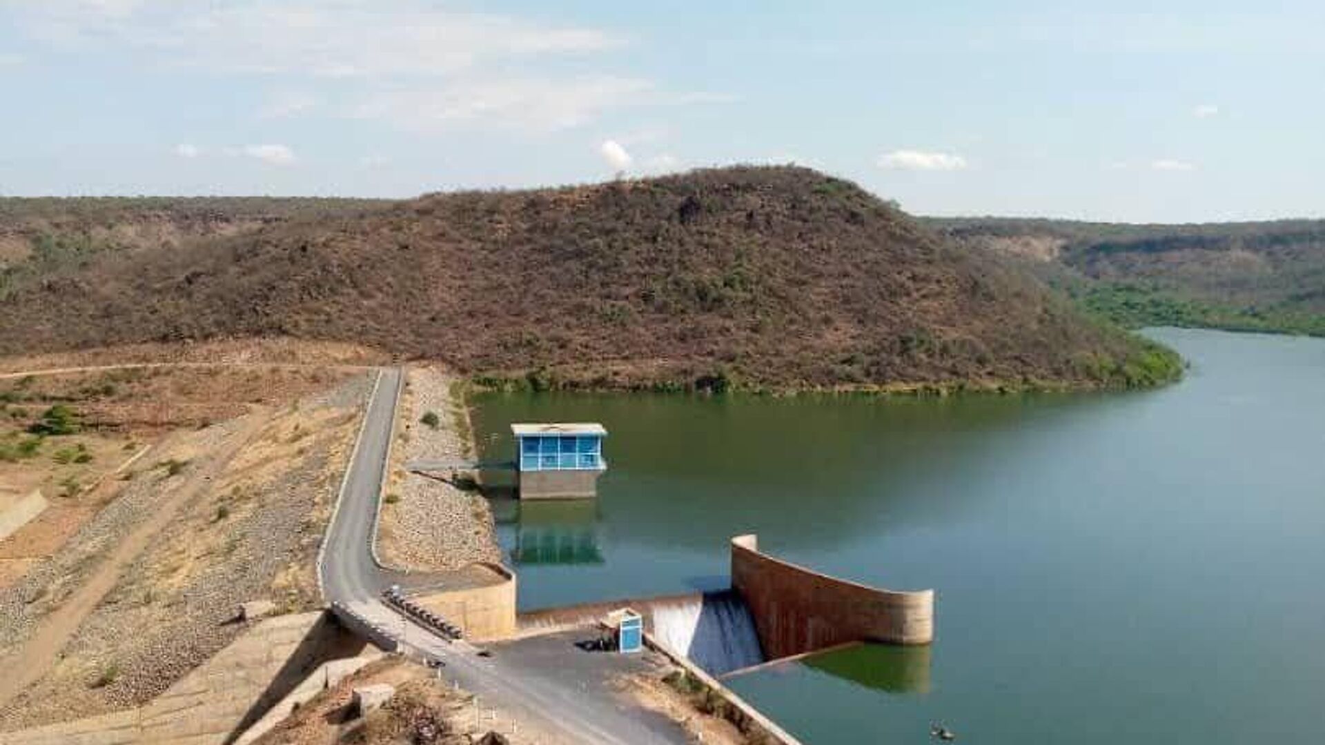 በኦሮሚያ እና ሲዳማ ክልሎች መካከል የሚገኘው የጊዳቦ ግድብና መስኖ ልማት ፕሮጀክት ባለፉት 11 ወራት ከአንድ ሺህ ቶን በላይ ዓሳ ማምረቱን አስታወቀ በኦሮሚያ እና ሲዳማ ክልሎች መካከል የሚገኘው የጊዳቦ ግድብና መስኖ ልማት ፕሮጀክት ባለፉት 11 ወራት ከአንድ ሺህ ቶን በላይ ዓሳ ማምረቱን አስታወቀ - Sputnik አፍሪካ, 1920, 30.05.2025