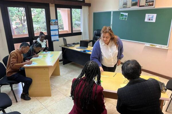 የሩሲያ ቋንቋ ቀን በማዳጋስካር በባሕልና በአንድነት ድባብ ተከበረ የሩሲያ ቋንቋ ቀን በማዳጋስካር በባሕልና በአንድነት ድባብ ተከበረ - Sputnik አፍሪካ