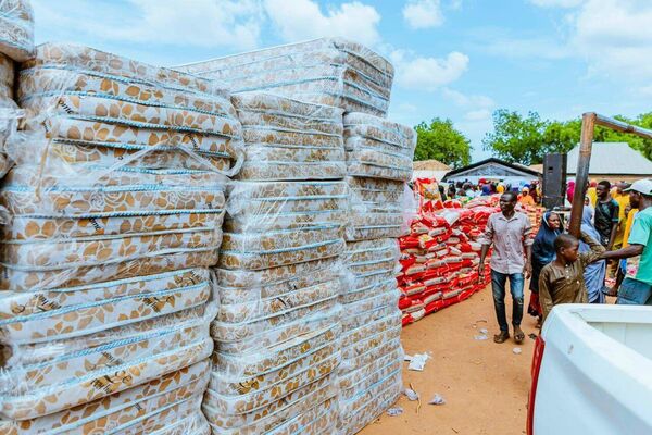 የናይጄሪያ መንግሥት በጎርፍ አደጋ ከ200 በላይ ሰዎች ለሞቱባት የሞክዋ ከተማ ነዋሪዎች የ1 የናይጄሪያ መንግሥት በጎርፍ አደጋ ከ200 በላይ ሰዎች ለሞቱባት የሞክዋ ከተማ ነዋሪዎች የ1 - Sputnik አፍሪካ