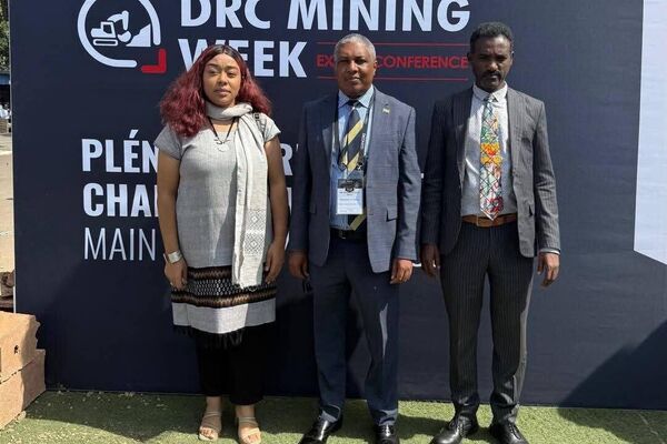 አራት ዓለም አቀፍ ኩባንያዎች በኢትዮጵያ የማዕድን ዘርፍ ለመሠማራት ፍላጎት እንዳላቸው ገለፁ አራት ዓለም አቀፍ ኩባንያዎች በኢትዮጵያ የማዕድን ዘርፍ ለመሠማራት ፍላጎት እንዳላቸው ገለፁ - Sputnik አፍሪካ