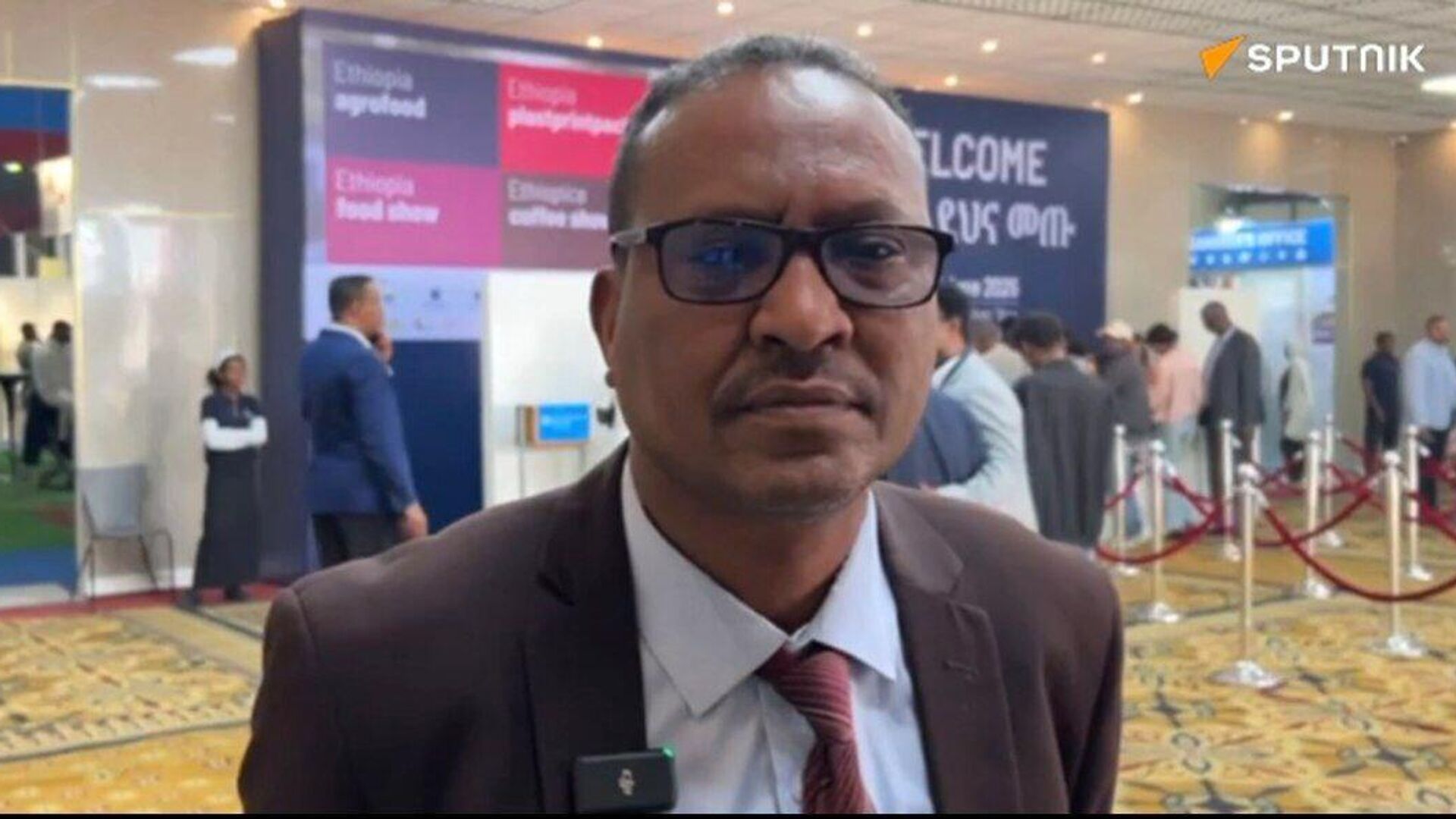 ብሪክስ ኢትዮጵያ ዶላር ላይ ያላትን ጥገኝነት በሂደት ይቀንሳል ሲሉ የኢትዮጵያ ኢንደስትሪ ሚኒስቴር ኃላፊ ተናገሩ ብሪክስ ኢትዮጵያ ዶላር ላይ ያላትን ጥገኝነት በሂደት ይቀንሳል ሲሉ የኢትዮጵያ ኢንደስትሪ ሚኒስቴር ኃላፊ ተናገሩ - Sputnik አፍሪካ, 1920, 19.06.2025