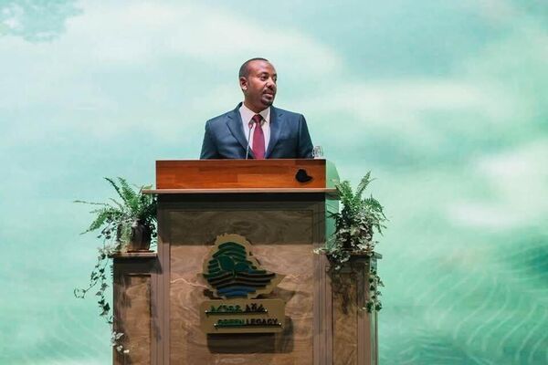 የ2017 የአረንጓዴ ዐሻራ መርሃ-ግብር ትናንት በይፋ ተጀመረ የ2017 የአረንጓዴ ዐሻራ መርሃ-ግብር ትናንት በይፋ ተጀመረ - Sputnik አፍሪካ