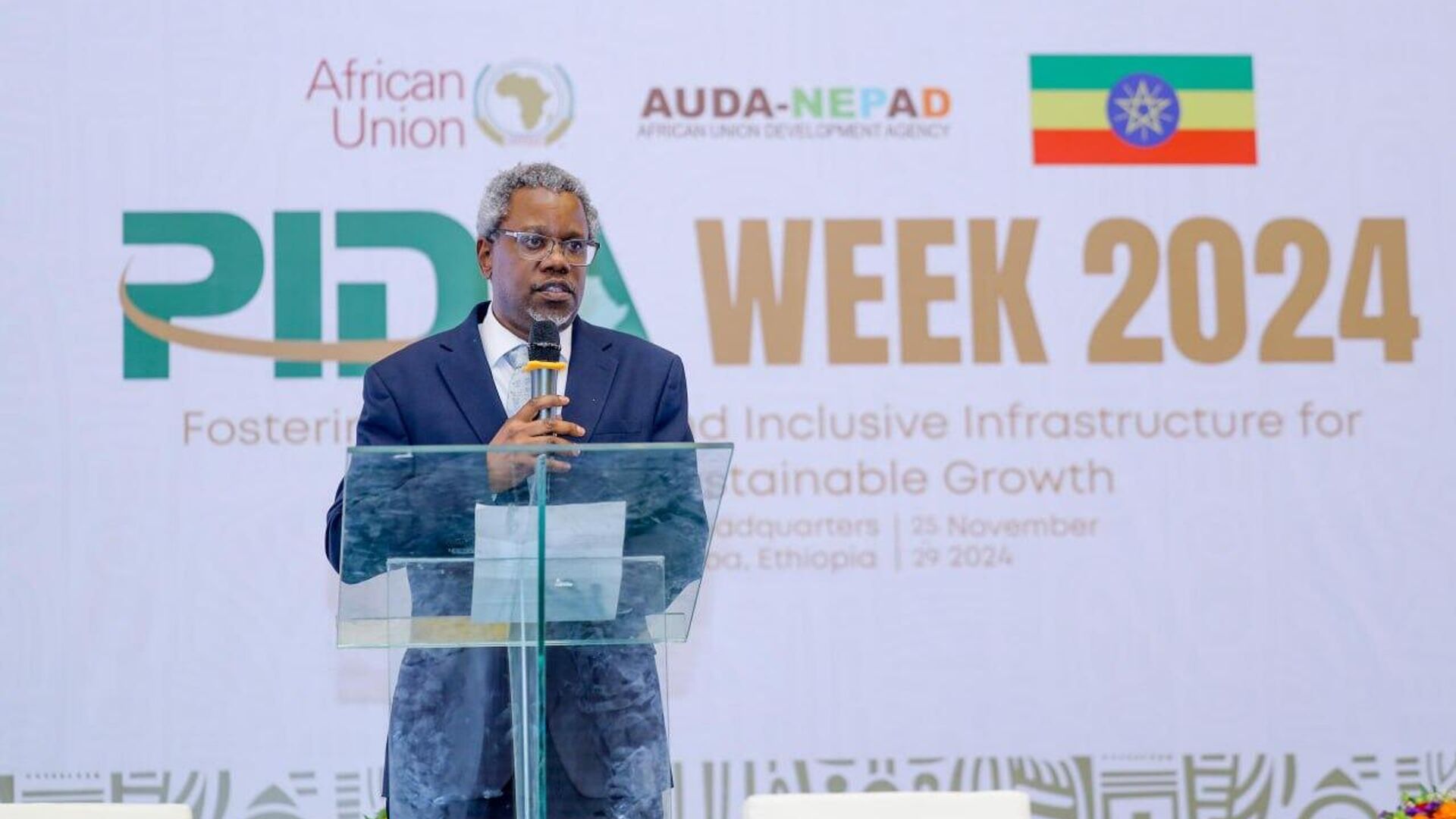 ኢትዮጵያ ጎረቤቶቿን በኤሌክትሪክ ኃይል በማስተሳሰር ለነጠላ የኢነርጂ ገበያ ትግበራ መሠረት ሆናለች ሲል የአፍሪካ ኅብረት አስታወቀ ኢትዮጵያ ጎረቤቶቿን በኤሌክትሪክ ኃይል በማስተሳሰር ለነጠላ የኢነርጂ ገበያ ትግበራ መሠረት ሆናለች ሲል የአፍሪካ ኅብረት አስታወቀ - Sputnik አፍሪካ, 1920, 01.07.2025