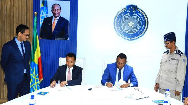 የኢትዮጵያ አርቲፊሻል ኢንተለጀንስ ኢንስቲትዩትና ፌደራል ፖሊስ ስማርት ፖሊስ ስቴሽን ለማልማት የሚያስችል ስምምነት ተፈራረሙ - Sputnik አፍሪካ