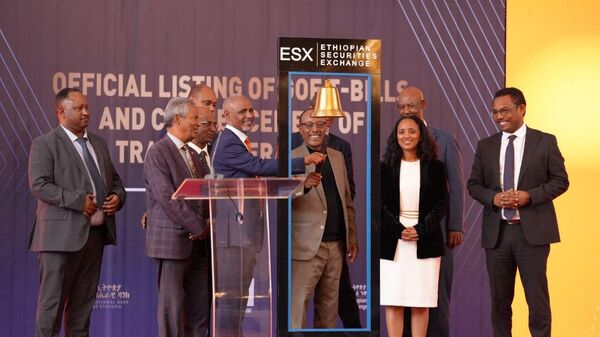 የኢትዮጵያ ሰነደ ሙዓለ ንዋዮች ገበያ ግብይት መጀመሩ የሀገሪቱን የሪፎርም ሥራ እንደሚያጠናክር የገንዘብ ሚኒስትር አህመድ ሽዴ ተናገሩ - Sputnik አፍሪካ