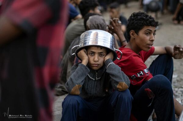 የረሃብ ቀውስ፦ በጋዛ 4 ሕጻናትን ጨምሮ ተጨማሪ 15 ሰዎች ሕይወታቸው አልፏል - Sputnik አፍሪካ