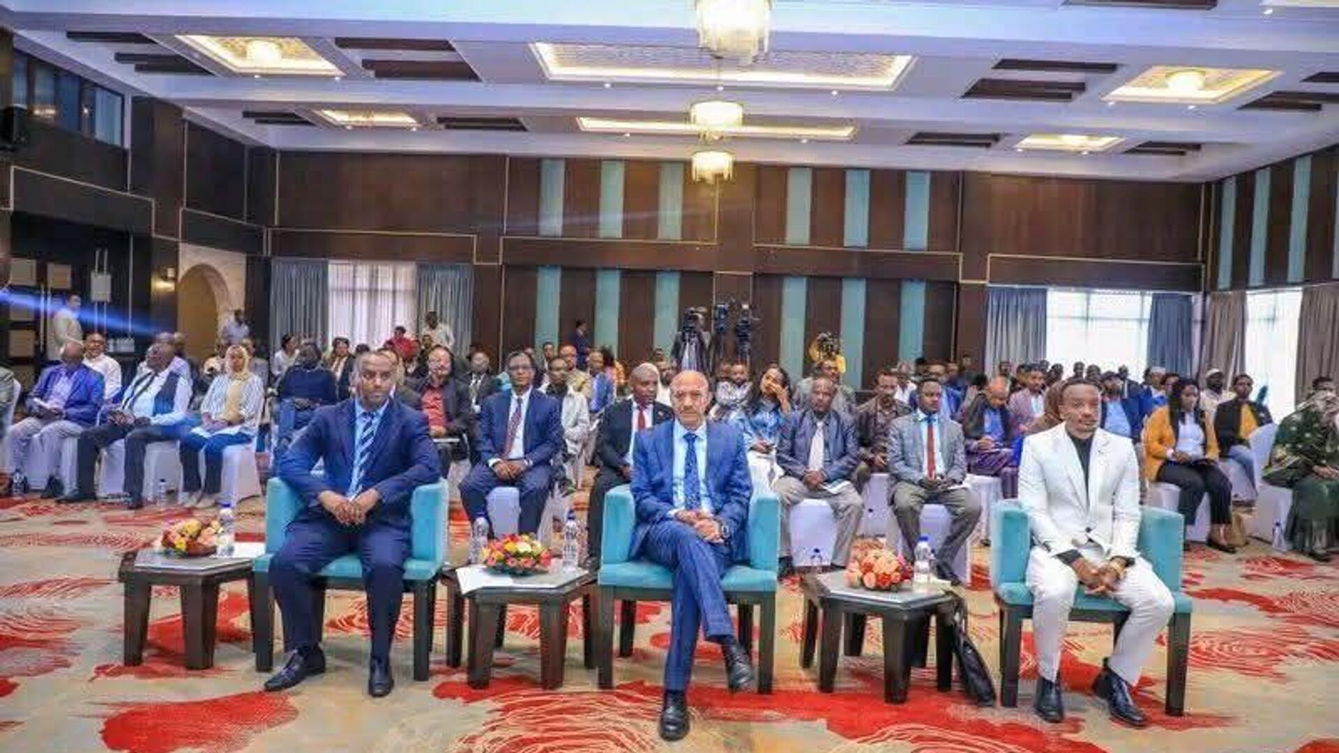 የኢትዮጵያ የፖለቲካ ፓርቲዎች በቢሾፍቱ ታሪካዊ የሰላም ቃል ኪዳን ተፈራረሙ የኢትዮጵያ የፖለቲካ ፓርቲዎች በቢሾፍቱ ታሪካዊ የሰላም ቃል ኪዳን ተፈራረሙ - Sputnik አፍሪካ, 1920, 26.07.2025