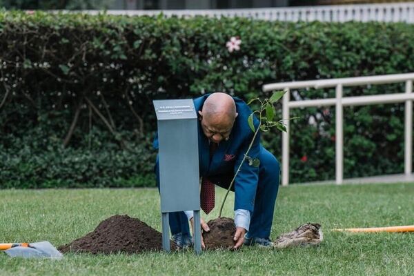 በተባበሩት መንግሥታት የምግብ ሥርዓቶች ጉባኤ ላይ የተገኙ የተለያዩ ሀገራት መሪዎች የአረንጓዴ ዐሻራችውን አሳረፉ - Sputnik አፍሪካ