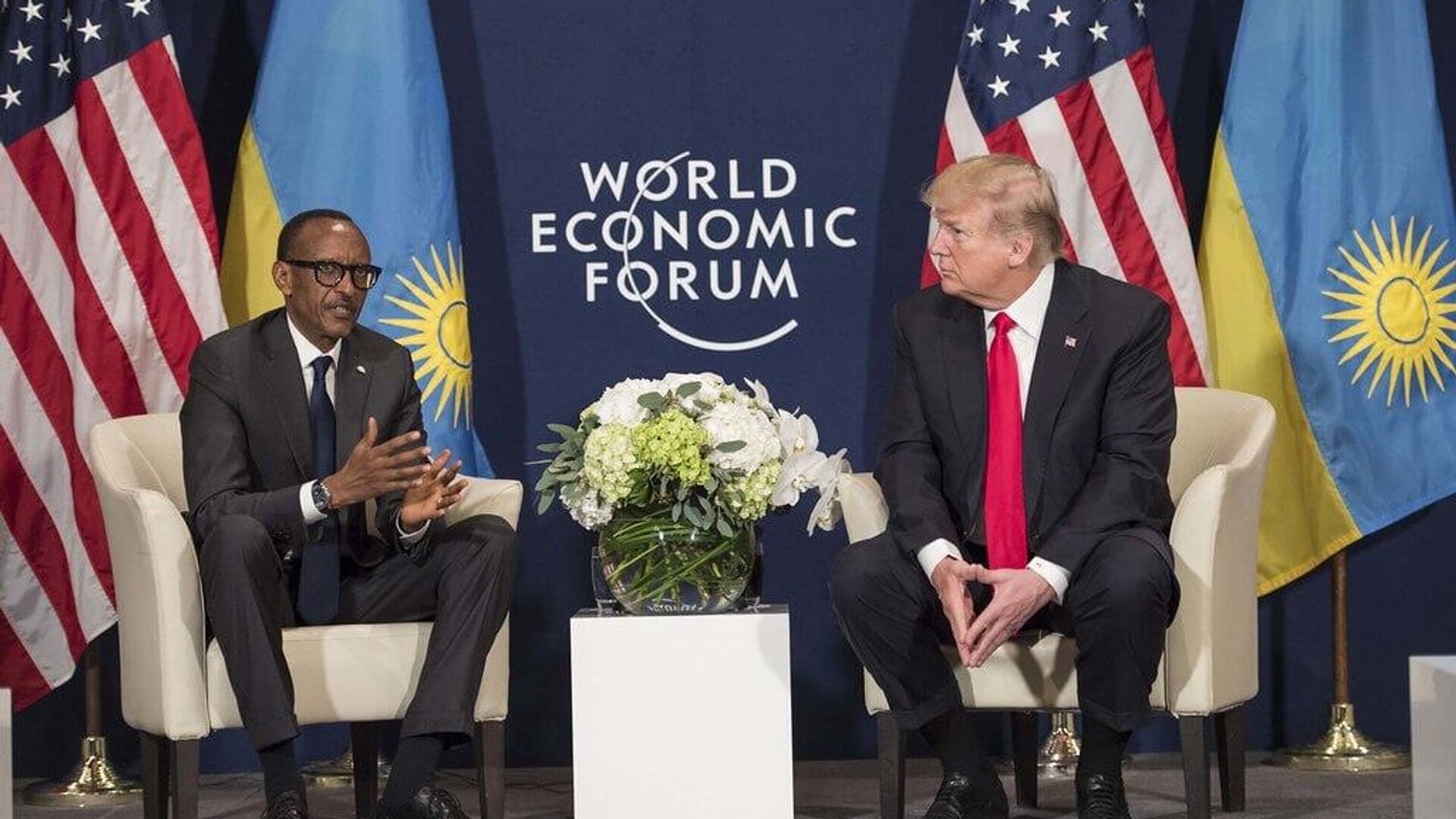 ሩዋንዳ 250 የሚደርሱ ስደተኞችን ከአሜሪካ ለመቀበል መስማማቷ እየተዘገበ ነው ሩዋንዳ 250 የሚደርሱ ስደተኞችን ከአሜሪካ ለመቀበል መስማማቷ እየተዘገበ ነው - Sputnik አፍሪካ, 1920, 05.08.2025