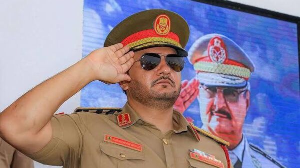 የሊቢያ ብሔራዊ ጦር አዛዥ ወንድ ልጃቸውን ምክትላቸው አድረገው ሾሙ - Sputnik አፍሪካ