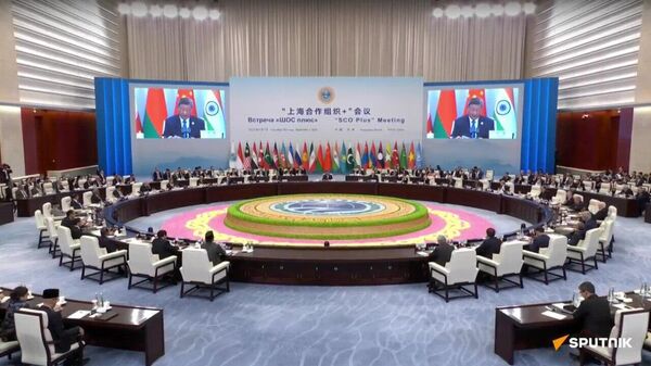 የሻንጋይ ትብብር ድርጅት ሀገራት ዓለም አቀፍ ፍትሕ እና ገለልተኝነትን ማስጠበቅ፣ ባለብዝኃ ዋልታ ዓለምንም ማስተዋወቅ አለባቸው ሲሉ ሺ ገለጹ - Sputnik አፍሪካ