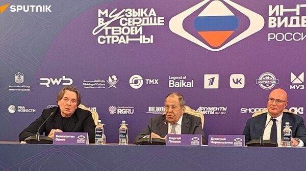 ሩሲያ በኢንተርቪዥን ውድድር እንግዳ ተቀባይነቷን እና ፍትሐዊ ውድድርን ታሳያለች - ምክትል ጠቅላይ ሚኒስትር - Sputnik አፍሪካ