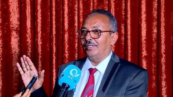 ኢትዮጵያዊው ደራሲ አበረ አዳሙ ለብሪክስ የሥነ ጽሑፍ ሽልማት ታጩ - Sputnik አፍሪካ