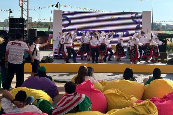 ሩሲያ በዓለም የወጣቶች ፌስቲቫል የወጣቶች ኅብረት ፈጥራለች - የኮንጎ ዲሞክራሲያዊ ሪፐብሊክ ተሳታፊ - Sputnik አፍሪካ