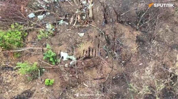 የሩሲያ መከላከያ ሚኒስቴር በዶኔትስክ ክልል የሚገኘው የሙራቭካ ሰፍራ እንዴት ነጻ እንደወጣ የሚያሳይ ተንቀሳቃሽ ምስል አጋርቷል - Sputnik አፍሪካ