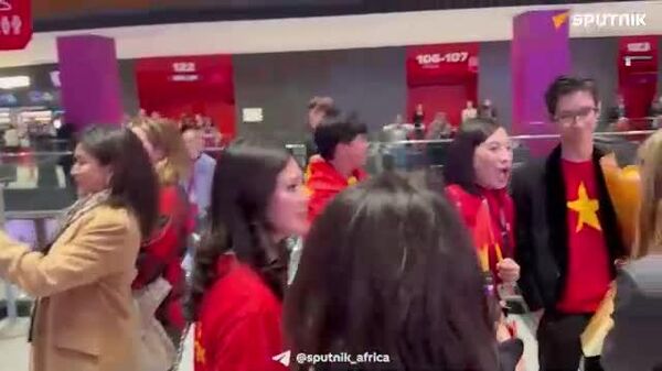 የ ኢንተርቪዥን 2025 የፍጻሜ ውድድር ሊጀመር ነው፤ የስፑትኒክ አፍሪካ ዘጋቢ በሥፍራው ያለውን ድባብ አጋርቷል። - Sputnik አፍሪካ