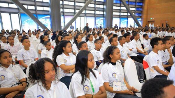 ኢትዮጵያ ቀጣዩን የሰው ሠራሽ አስተውህሎት መሪ ትውልድ አስመረቀች - Sputnik አፍሪካ