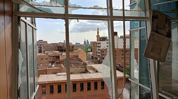 የሱዳን ጦርነት ተበዝብዟል፤ አፍሪካ ለኔቶ የውክልና ጦርነቶች የጦር ሜዳ መሆን የለባትም ሲሉ ተመራማሪው ተናገሩ - Sputnik አፍሪካ