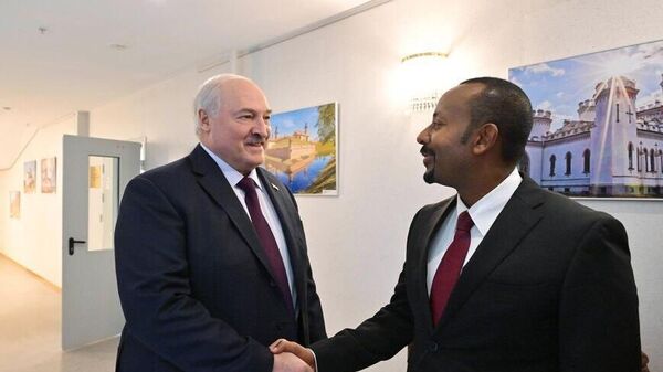 የቤላሩስ እና የኢትዮጵያ መሪዎች ከዓለም የአቶሚክ ፎረም ጎን ለጎን የሁለትዮሽ ስብሰባ አድርገዋል - Sputnik አፍሪካ