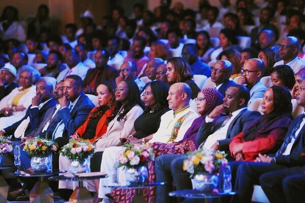 አዲስ የህጻናትና ወጣቶች ዘመናዊ የኪነጥበብ ማዕከል በአዲስ አበባ ተመረቀ አዲስ የህጻናትና ወጣቶች ዘመናዊ የኪነጥበብ ማዕከል በአዲስ አበባ ተመረቀ - Sputnik አፍሪካ