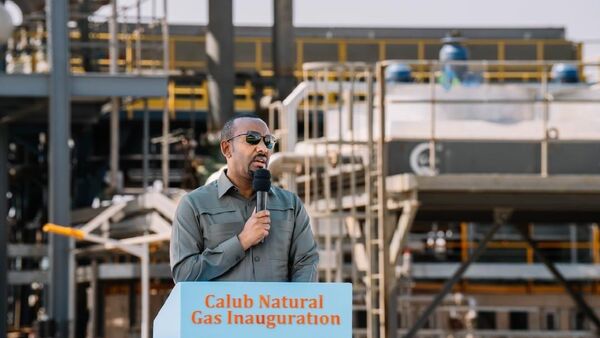 ዐቢይ አሕመድ በዓመት 111 ሚሊዮን ሊትር ማምረት የሚችል የካሉብ ፈሳሽ የተፈጥሮ ጋዝ ፕሮጀክትን አስመረቁ - Sputnik አፍሪካ