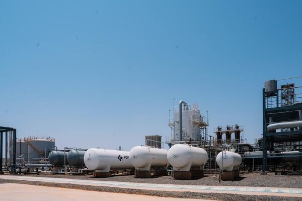 ዐቢይ አሕመድ በዓመት 111 ሚሊዮን ሊትር ማምረት የሚችል የካሉብ ፈሳሽ የተፈጥሮ ጋዝ ፕሮጀክትን አስመረቁ - Sputnik አፍሪካ