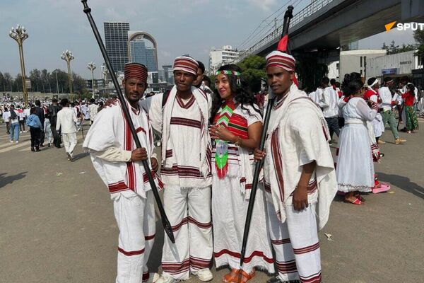 የኢሬቻ በዓል በአዲስ አበባ በድምቀት ተከበረ የኢሬቻ በዓል በአዲስ አበባ በድምቀት ተከበረ - Sputnik አፍሪካ
