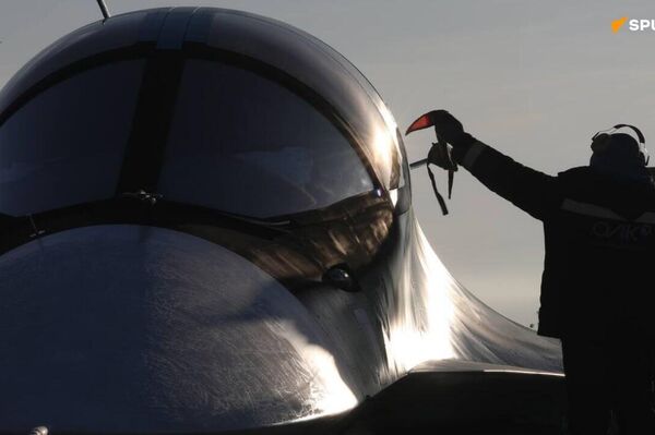 የሩሲያ የጦር ሠራዊት አዳዲስ ሱ-34 ታክቲካል ቦንብ ጣይ ጀቶችን ተረከበ የሩሲያ የጦር ሠራዊት አዳዲስ ሱ-34 ታክቲካል ቦንብ ጣይ ጀቶችን ተረከበ - Sputnik አፍሪካ