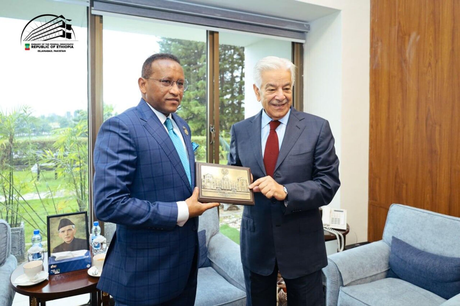 ኢትዮጵያና ፓኪስታን የመከላከያ እና የአቪዬሽን ትብብራቸውን ለማጠናከር ተስማሙ ኢትዮጵያና ፓኪስታን የመከላከያ እና የአቪዬሽን ትብብራቸውን ለማጠናከር ተስማሙ - Sputnik አፍሪካ, 1920, 08.10.2025