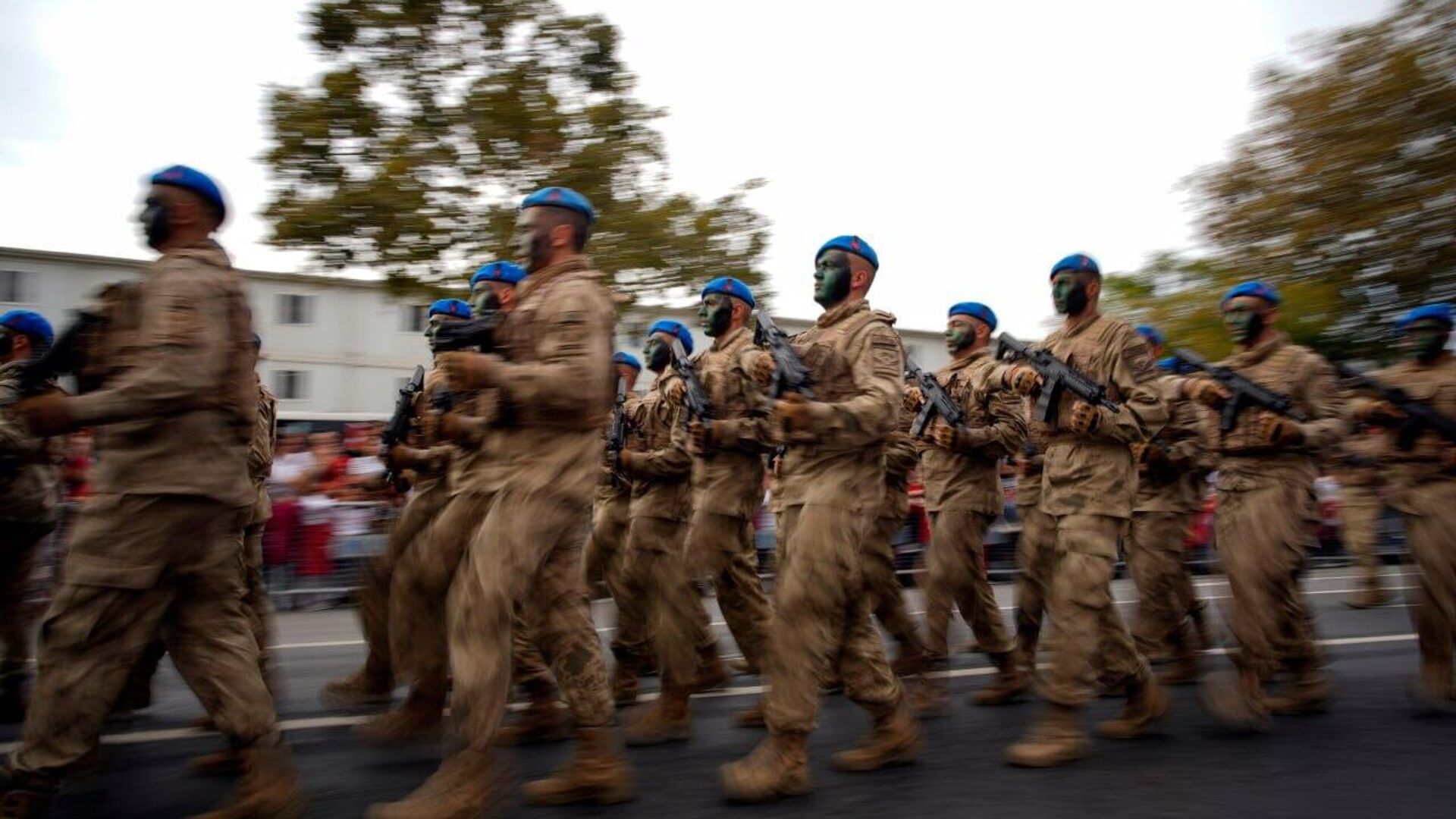 ቱርክ ወታደሮቿን ወደ ጋዛ ሰርጥ ለማሰማራት እያጤነች መሆኑን የአገሪቱ ገዥ ፓርቲ አስታወቀ ቱርክ ወታደሮቿን ወደ ጋዛ ሰርጥ ለማሰማራት እያጤነች መሆኑን የአገሪቱ ገዥ ፓርቲ አስታወቀ - Sputnik አፍሪካ, 1920, 11.10.2025