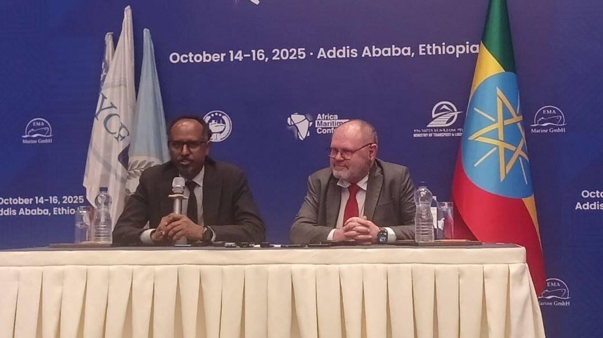 ኢትዮጵያ የባሕር መሀንዲሶችን አሠልጥና ለውጭ ገበያ እያቀረበች እንደምትገኝ ተገለፀ ኢትዮጵያ የባሕር መሀንዲሶችን አሠልጥና ለውጭ ገበያ እያቀረበች እንደምትገኝ ተገለፀ - Sputnik አፍሪካ, 1920, 14.10.2025