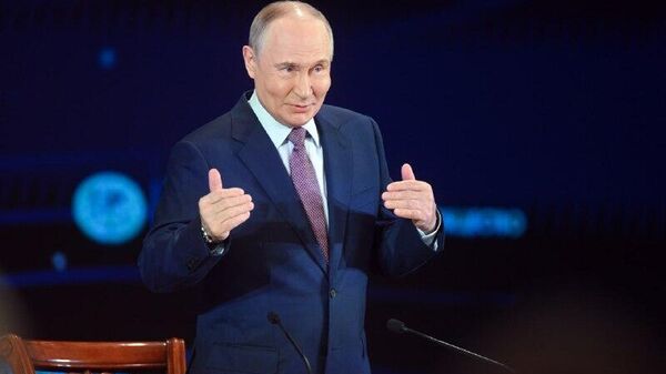 ሩሲያ እና አሜሪካ ከግፊት ይልቅ ወደ ትክክለኛ ውይይት ከተሸጋገሩ በርካታ መተባበር የሚችሉባቸው መስኮች አሏቸው - ፑቲን - Sputnik አፍሪካ