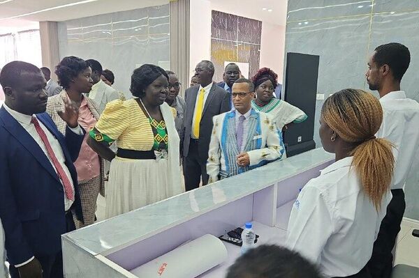 መሶብ የአንድ ማዕከል አገልግሎት በጋምቤላ ክልል ሥራ ጀመረ መሶብ የአንድ ማዕከል አገልግሎት በጋምቤላ ክልል ሥራ ጀመረ - Sputnik አፍሪካ