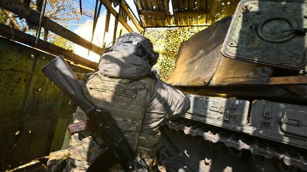 የሩሲያ ኃይሎች በኩፕያንስክ እና በክራስኖአርሜይስክ የተከበቡትን የዩክሬን ቡድኖች መደምሰሳቸውን ቀጥለዋል - መከላከያ ሚኒስቴር - Sputnik አፍሪካ