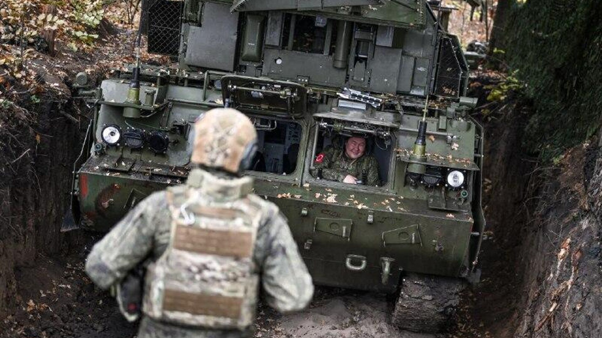 የዩክሬን ውጭ ጉዳይ ሚኒስቴር የውጭ እና የሀገር ውስጥ ሚዲያዎች በ ከበባ ውስጥ ያሉ የዩክሬን ወታደሮችን እንዳያገኙ መከልከሉ፤ በክራስኖአርሜይስክ፣ ዲሚትሮቭ እና ኩፕያንስክ ለሚገኙ ቀሪ የዩክሬን ጦር ኃይሎች የደረሰውን አደጋ አምኖ መቀበል ነው - የሩሲያ መከላከያ ሚኒስቴር የዩክሬን ውጭ ጉዳይ ሚኒስቴር የውጭ እና የሀገር ውስጥ ሚዲያዎች በ ከበባ ውስጥ ያሉ የዩክሬን ወታደሮችን እንዳያገኙ መከልከሉ፤ በክራስኖአርሜይስክ፣ ዲሚትሮቭ እና ኩፕያንስክ ለሚገኙ ቀሪ የዩክሬን ጦር ኃይሎች የደረሰውን አደጋ አምኖ መቀበል ነው - የሩሲያ መከላከያ ሚኒስቴር - Sputnik አፍሪካ, 1920, 31.10.2025