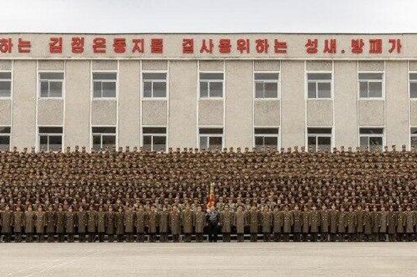 ኪም ጆንግ ኡን 11ኛውን 'ኤሊት' የልዩ ኃይልን ጎብኝተው የውጊያ ዝግጁነቱን አወደሱ - Sputnik አፍሪካ