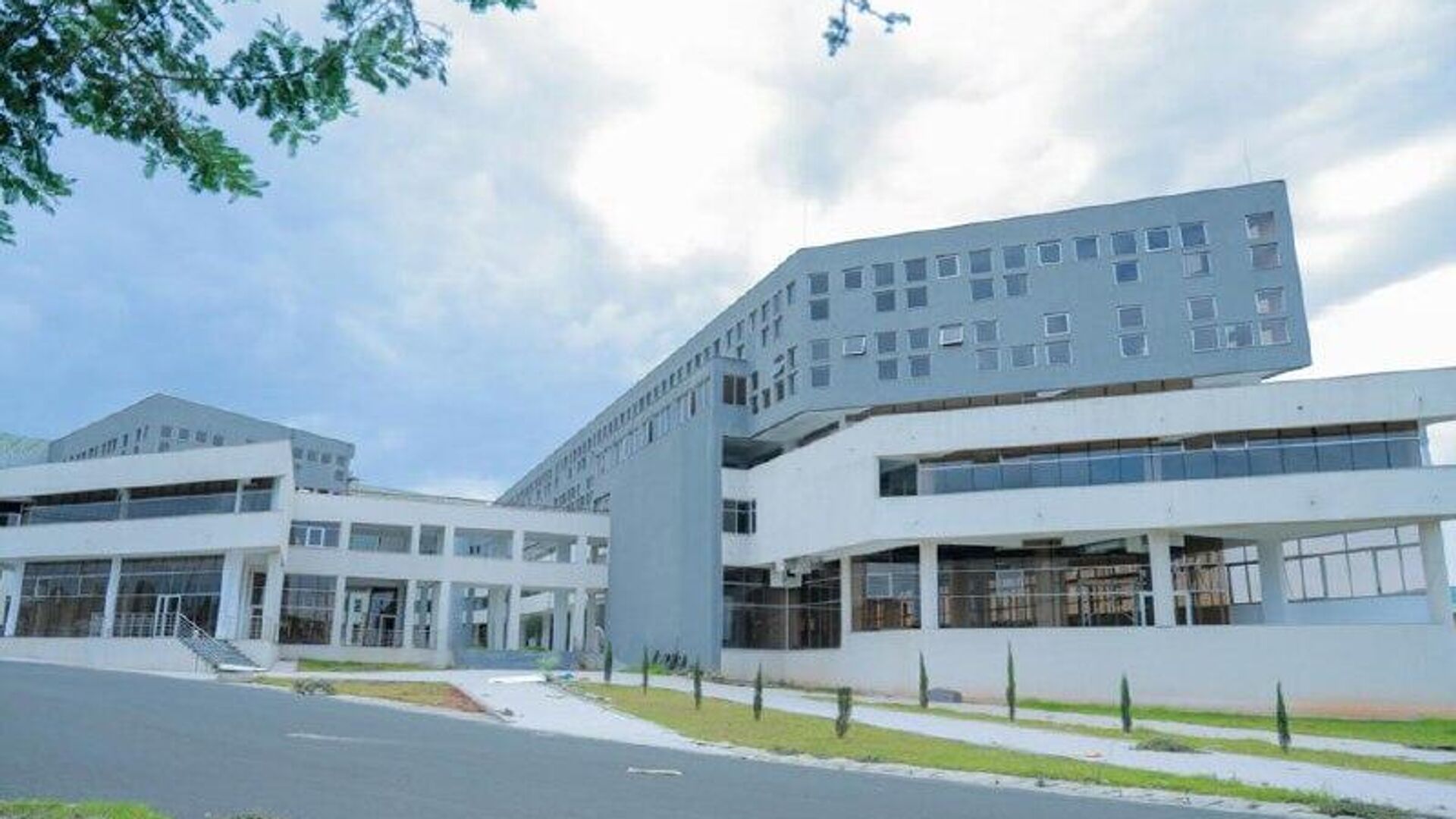 የአዲስ አበባ ሳይንስና ቴክኖሎጂ ዩኒቨርሲቲ የ'ኒውክለር ሪአክተር' የልህቀት ማዕከል ለመሆን እየሠራ ነው ተባለ የአዲስ አበባ ሳይንስና ቴክኖሎጂ ዩኒቨርሲቲ የ'ኒውክለር ሪአክተር' የልህቀት ማዕከል ለመሆን እየሠራ ነው ተባለ - Sputnik አፍሪካ, 1920, 04.11.2025