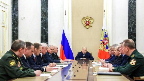 ፑቲን አሜሪካ የኒውክሌር ጦር መሳሪያ እንደምትሞክር መግለጿን ተከትሎ ከሩሲያ የጸጥታ ምክር ቤት ጋር ባደረጉት ውይይት የተነሱ ቁልፍ ነጥቦች፦ - Sputnik አፍሪካ